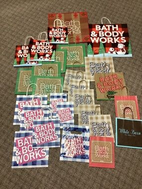 Bath & Body Works Shopping Bags * Qty. 27